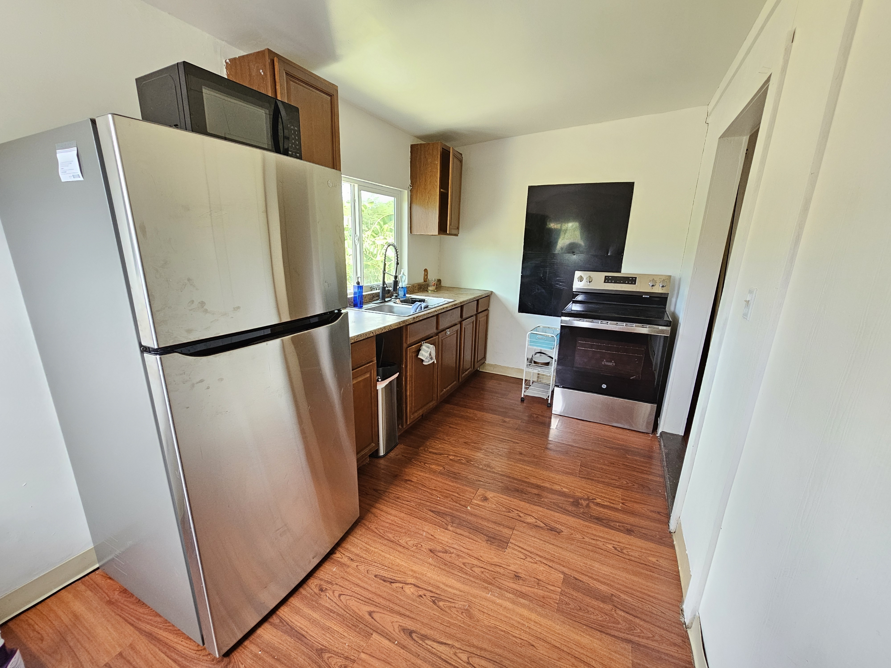 41-1687 Kalanianaole Hwy - House C